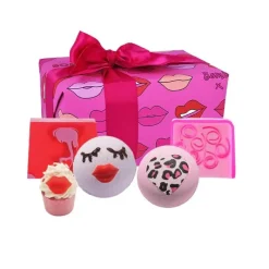 Bomb Cosmetics Lip Sync Pamper Gift Box Best