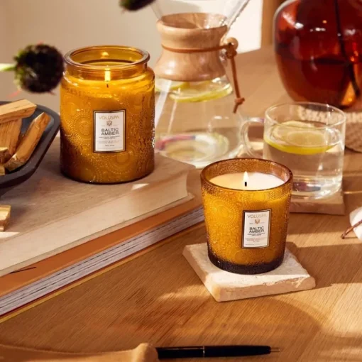 Voluspa Large Embossed Glass Jar Baltic Amber 510g Best
