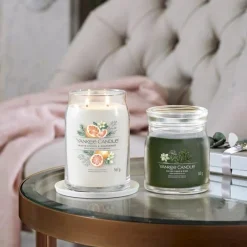 Yankee Candle Signature Large Jar White Spruce & Grapefruit 567g Best
