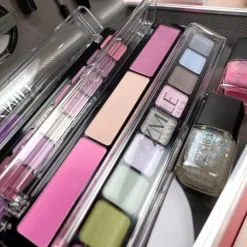 Zmile Cosmetics Makeup Box Merry Berry Vegan Hot